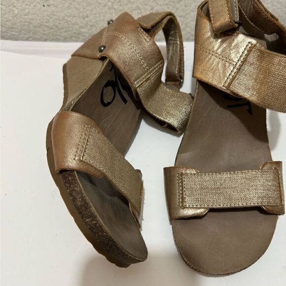 OTBT Trailblazer Wedge Gold Leather / Fabric Size 9.5 M - Picture 6 of 9